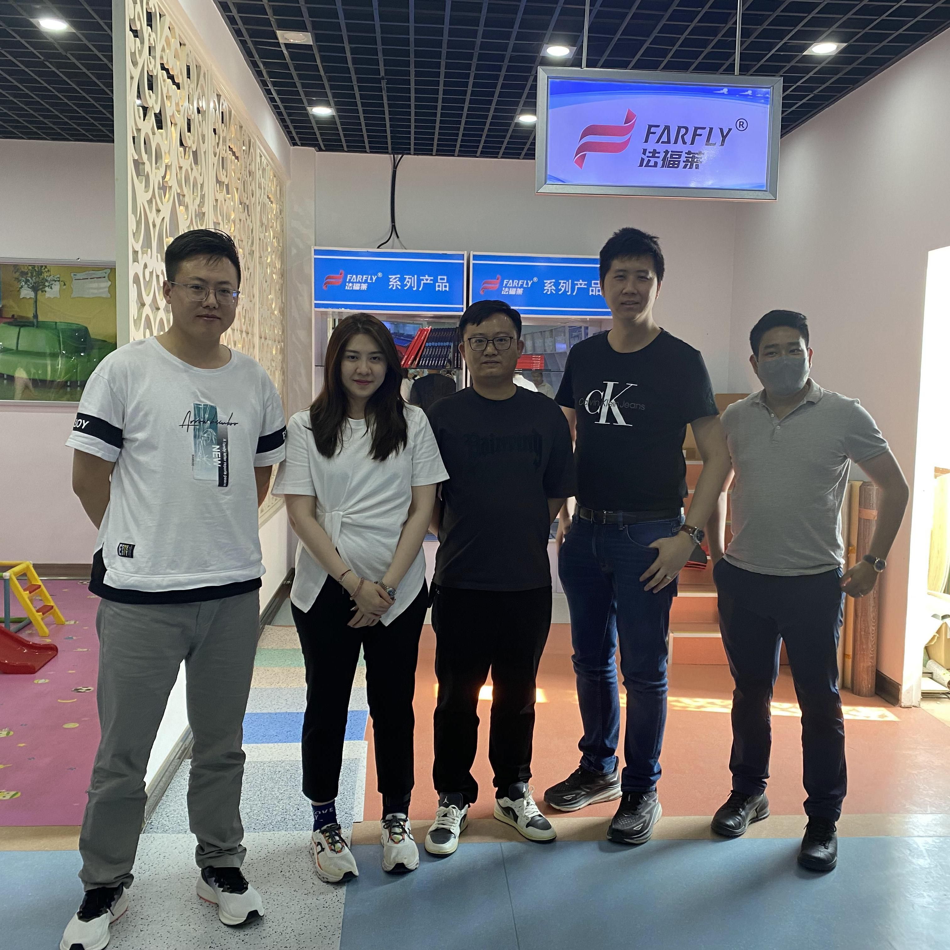 Thai Customers' Visit Ignites New Horizons for FARFLY in PVC Flooring Market​